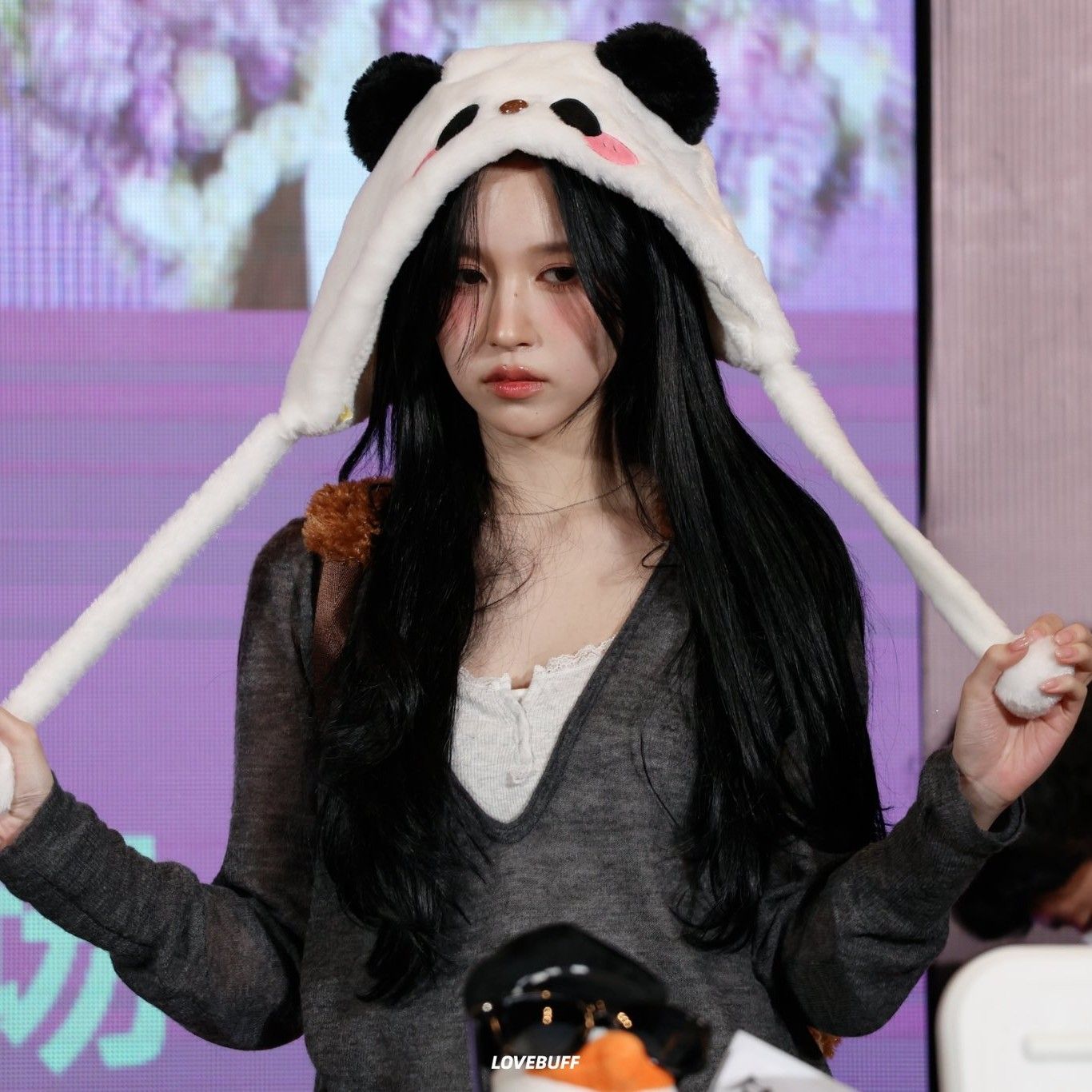 Foto terbaru Mina (TWICE)