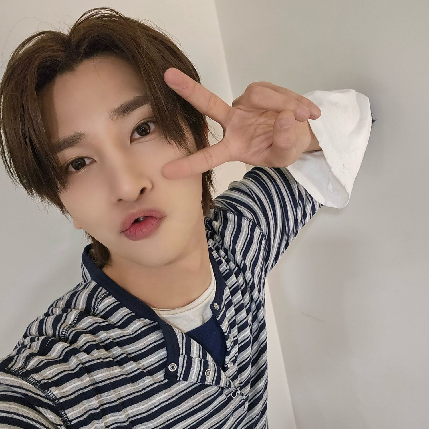 Recent activity shot of Hangyul (POLARIX)