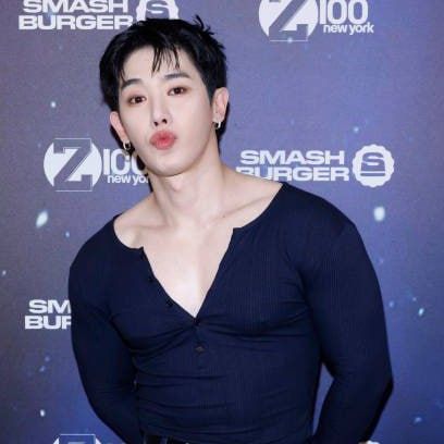 A moment captured by Wonho's fan