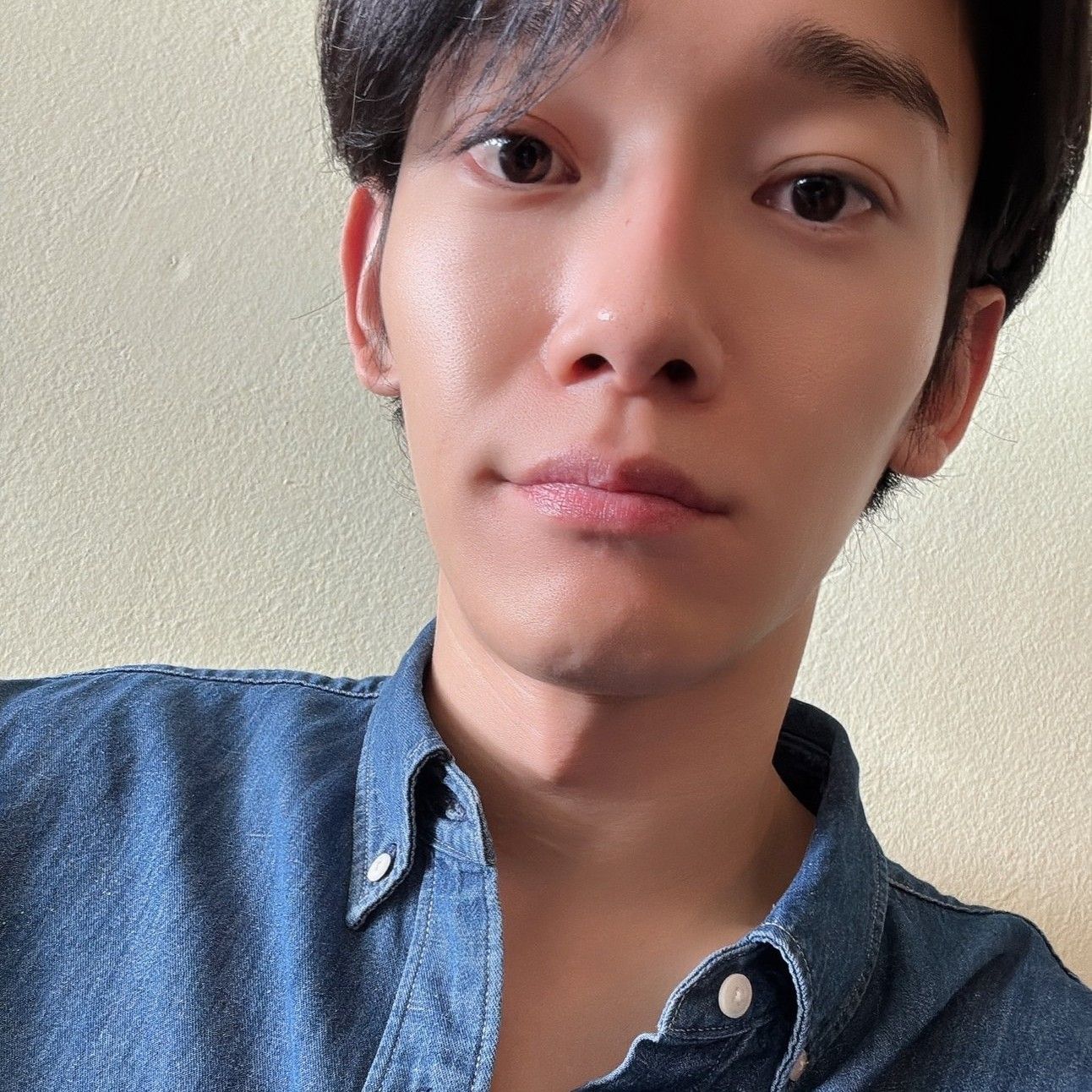 Behind-the-scenes cut of Chen (EXO)