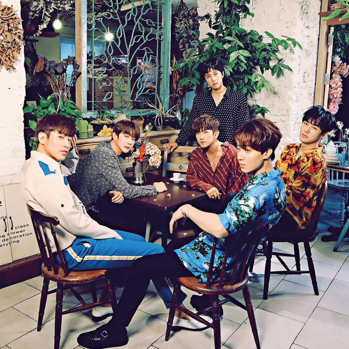 A moment captured by SHINHWA's fan