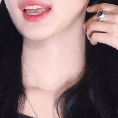 Recent activity shot of Yuha (Hearts2Hearts)