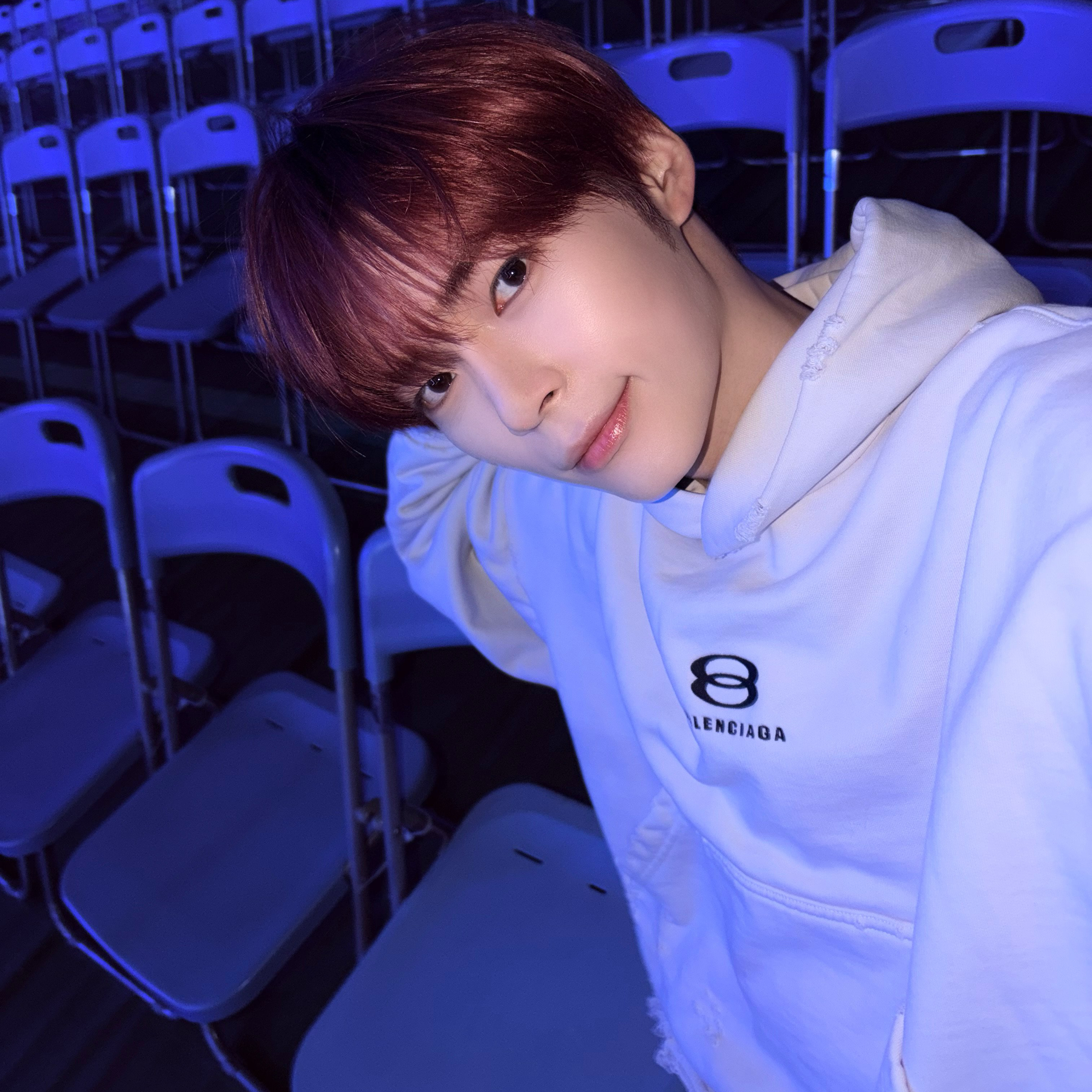 成韩彬 (ZEROBASEONE)的最新照片