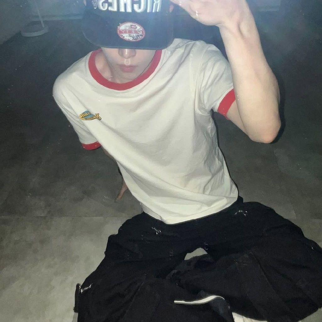 Latest photo of Park Jinwoo (SEVEN TO EIGHT)