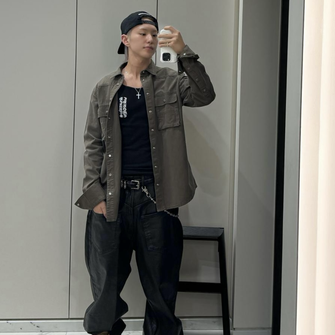 Recent activity shot of Hoshi (SEVENTEEN)