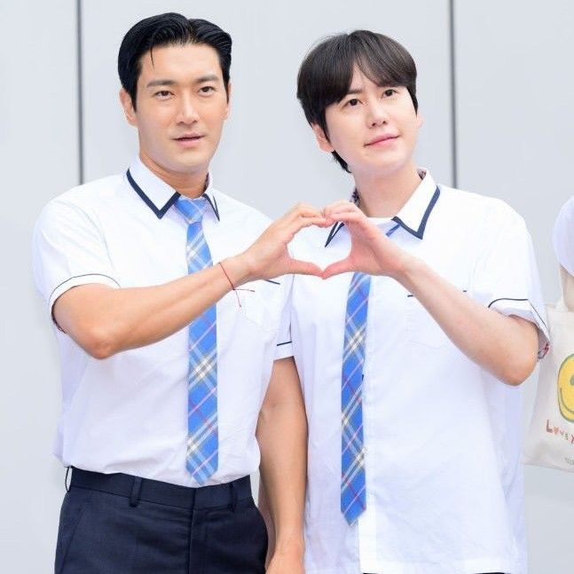 A moment captured by Siwon (Super Junior)'s fan