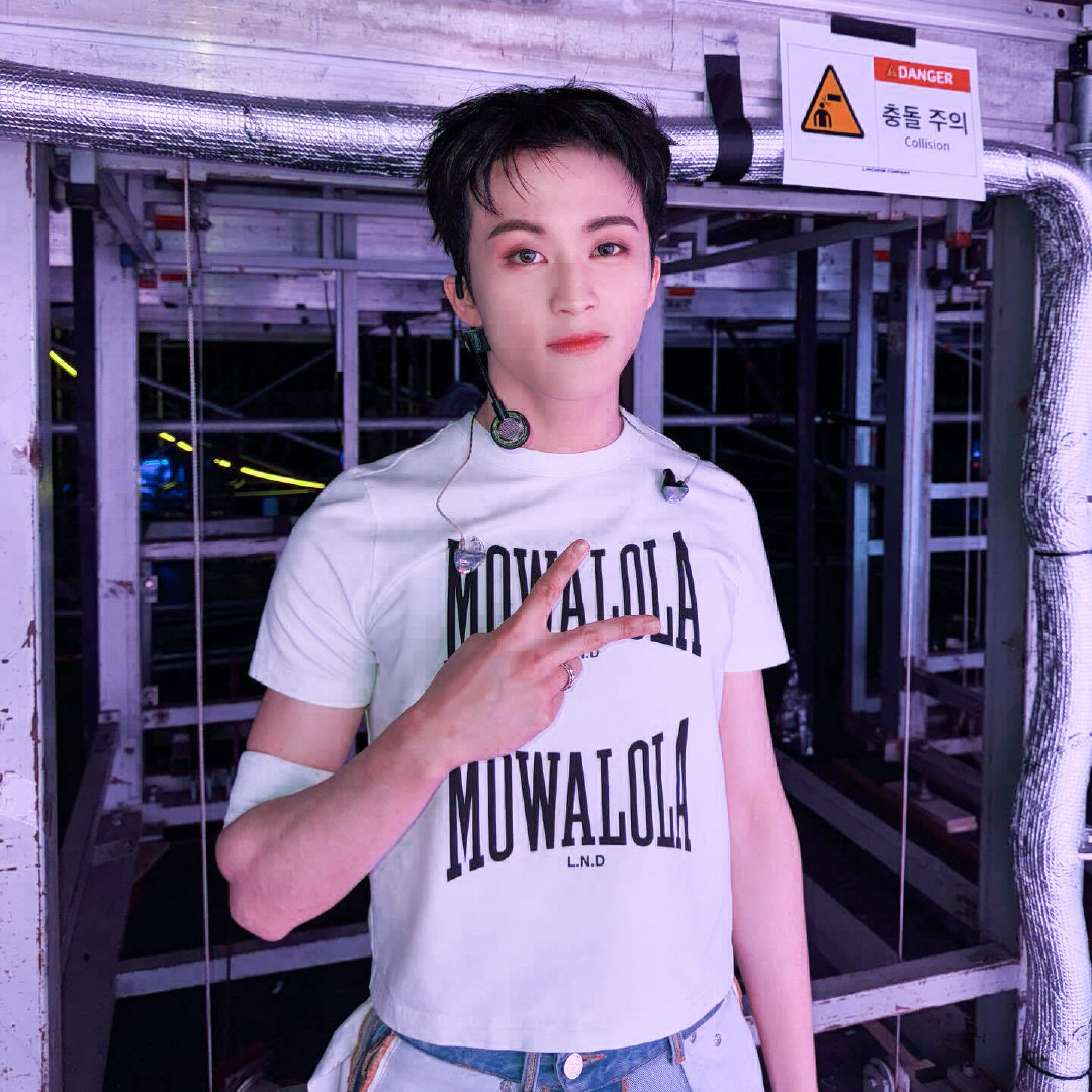 Latest photo of Mark (NCT 127, NCT DREAM)