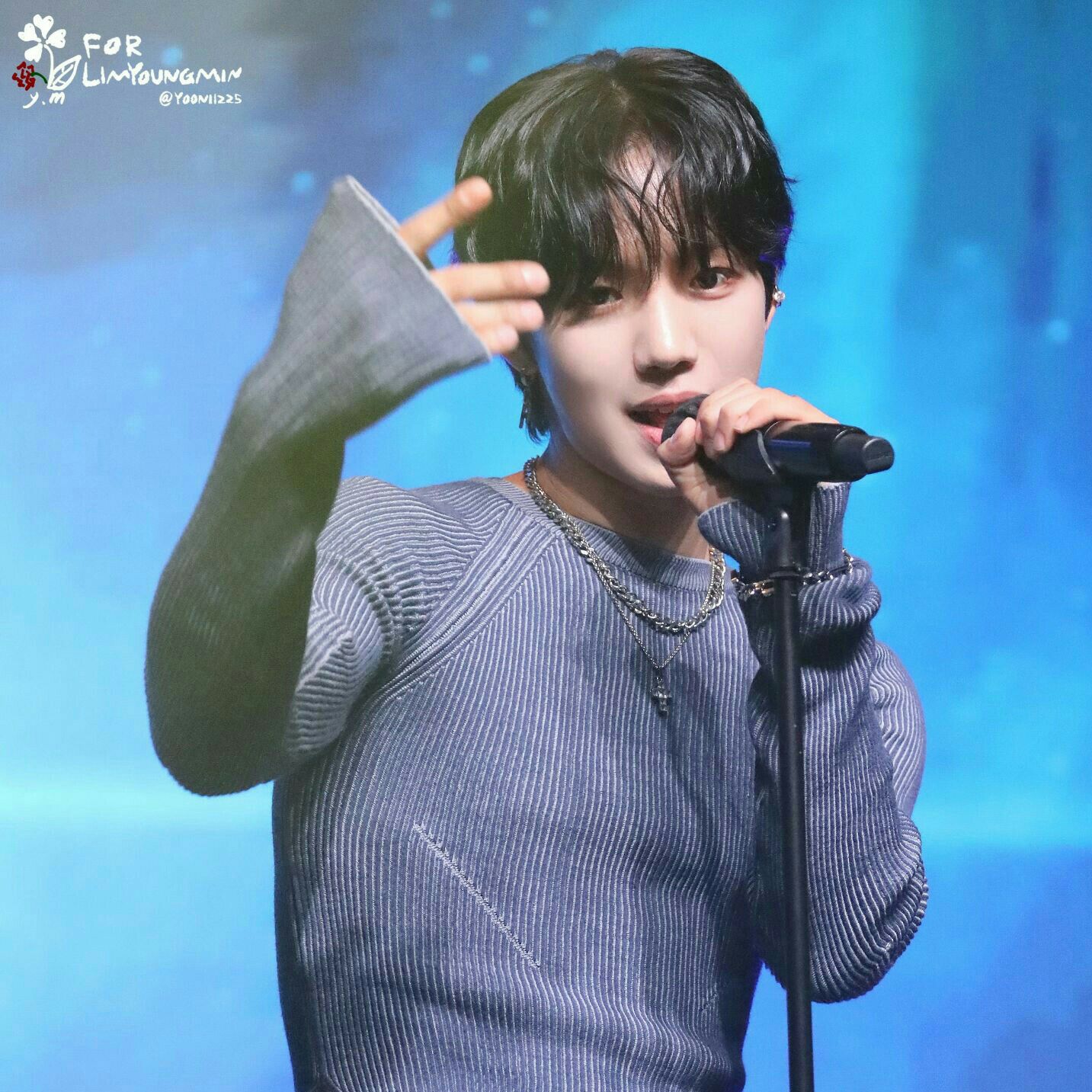A moment captured by Lim Youngmin's fan