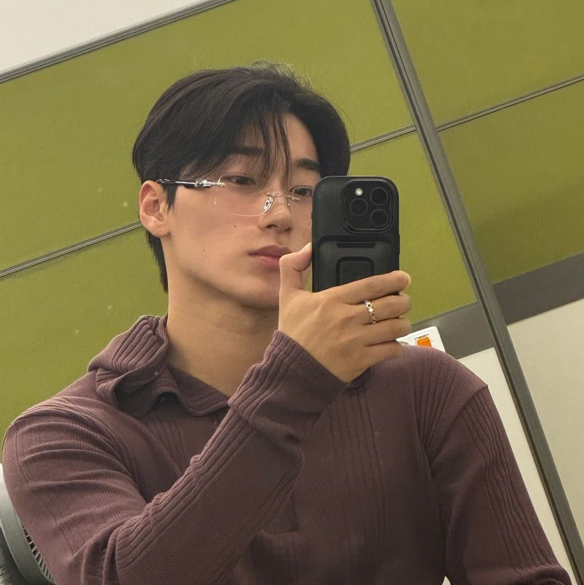 Behind-the-scenes cut of San (ATEEZ)