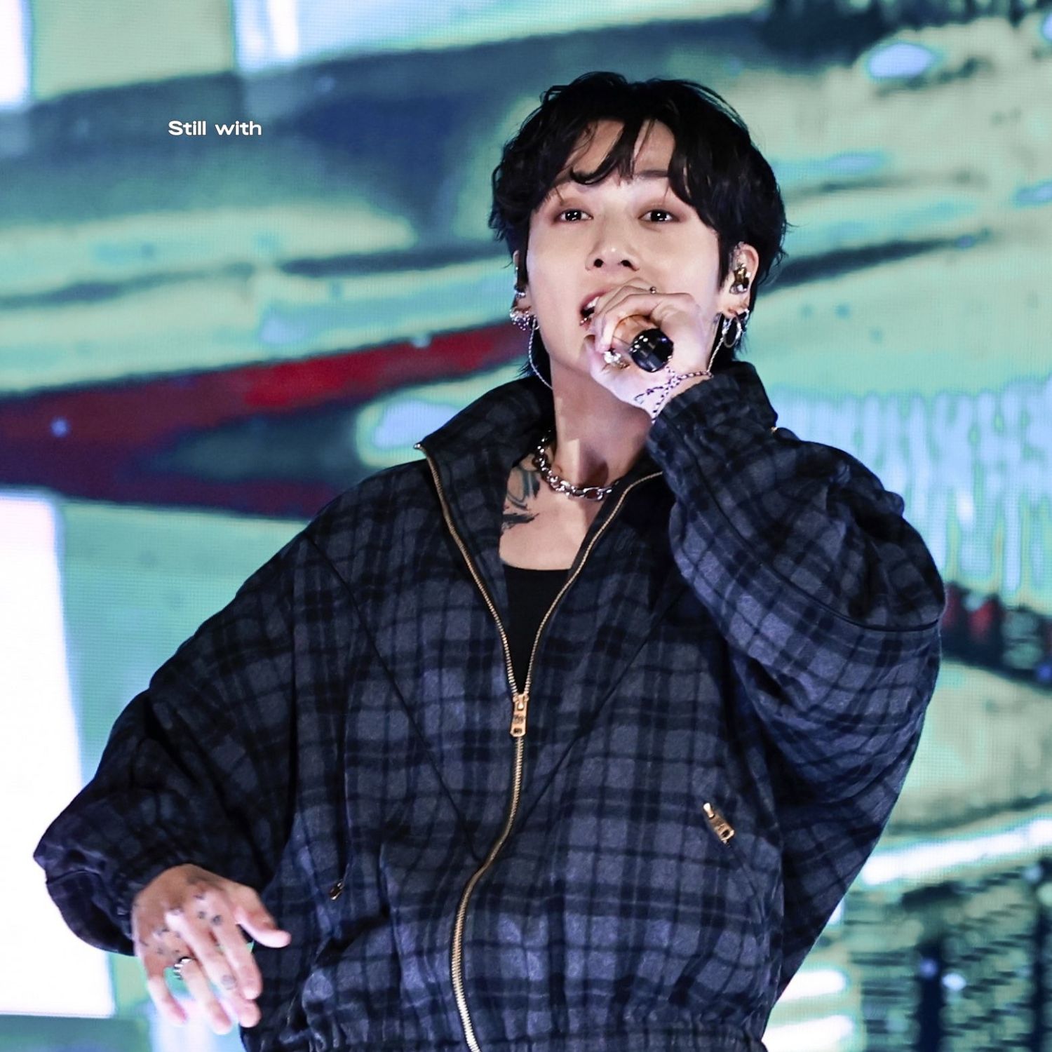 Momen yang diabadikan oleh penggemar Jungkook (BTS)