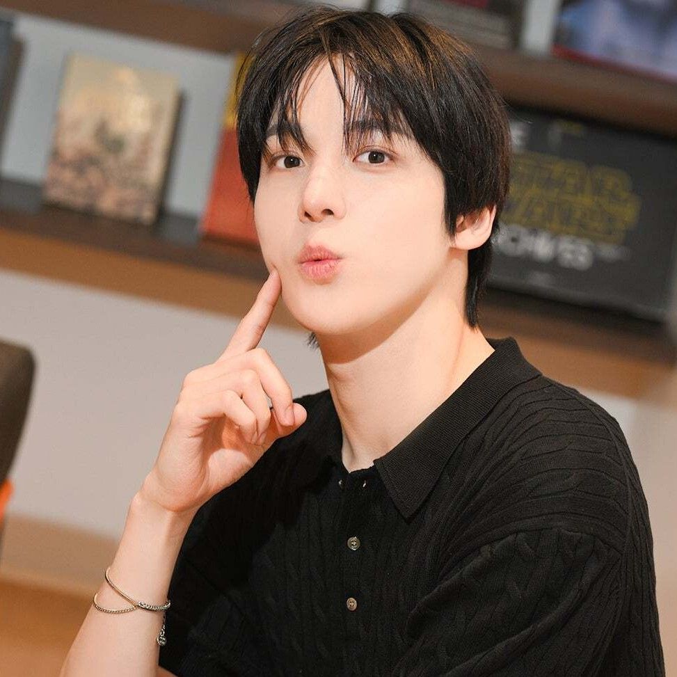 A moment captured by Yunho (ATEEZ)'s fan