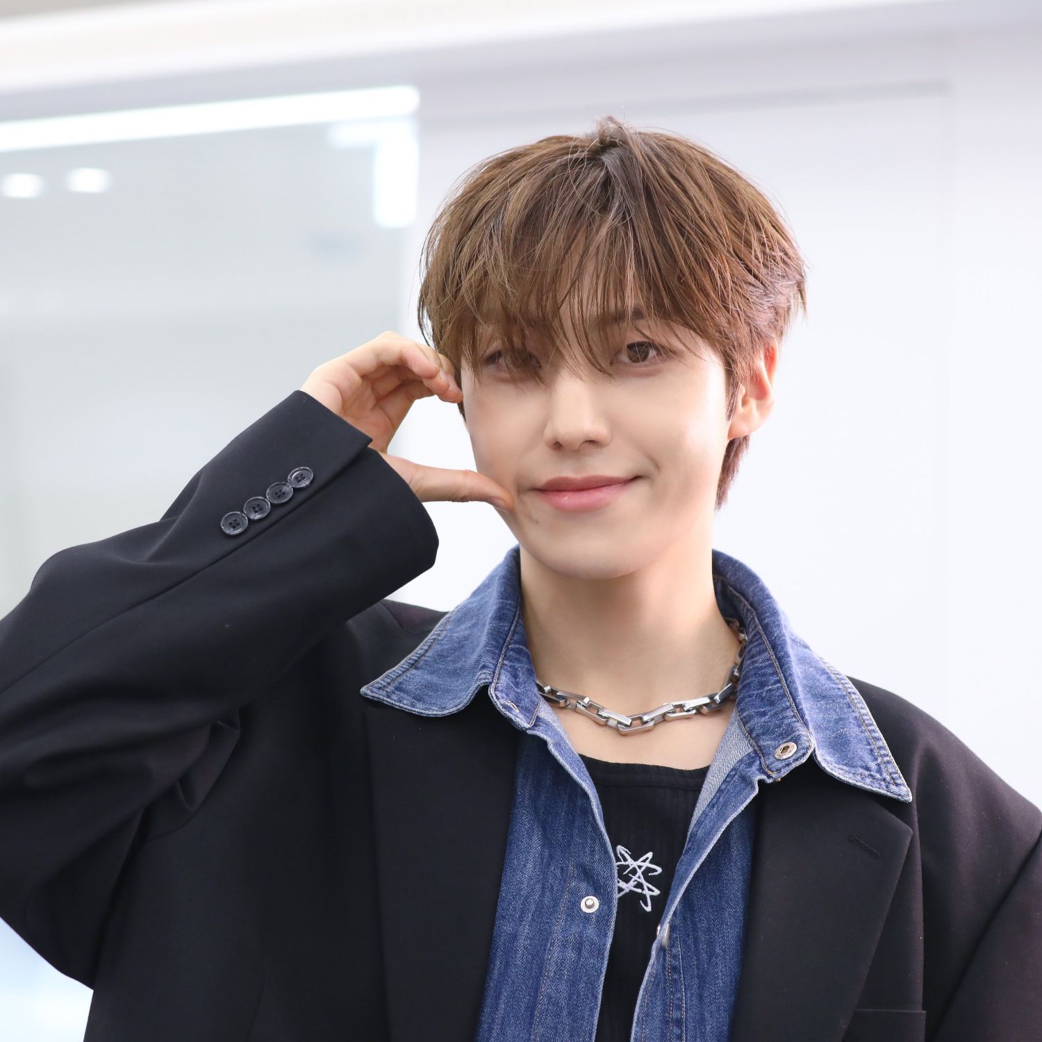 Recent activity shot of Lee Eunsang (YOUNITE)