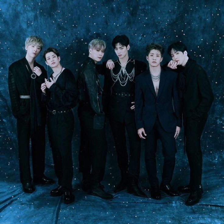 아스트로의 최신 사진