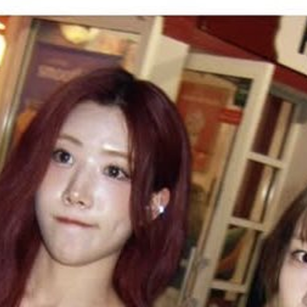 Recent activity shot of HaSeul (ARTMS)