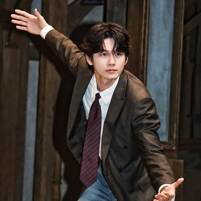 Latest photo of Ong Seongwu