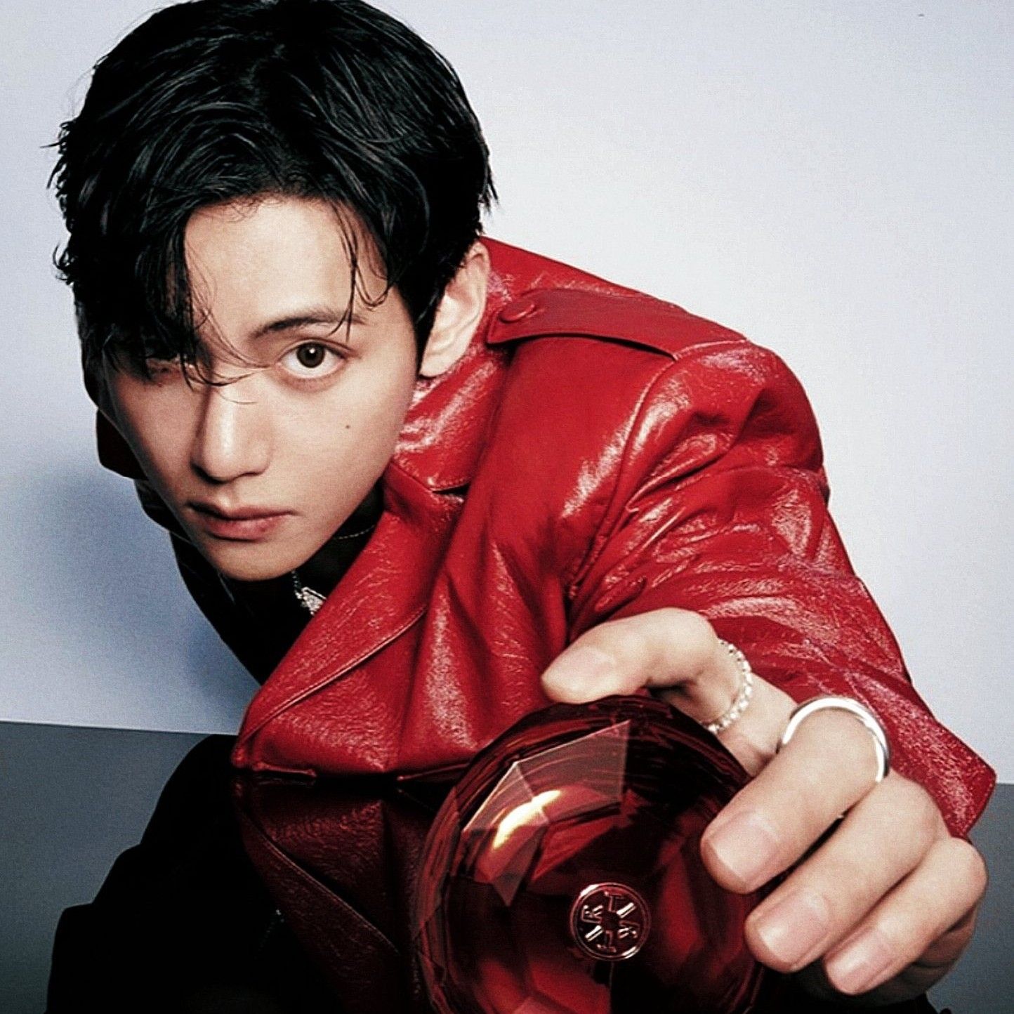 A moment captured by V (BTS)'s fan