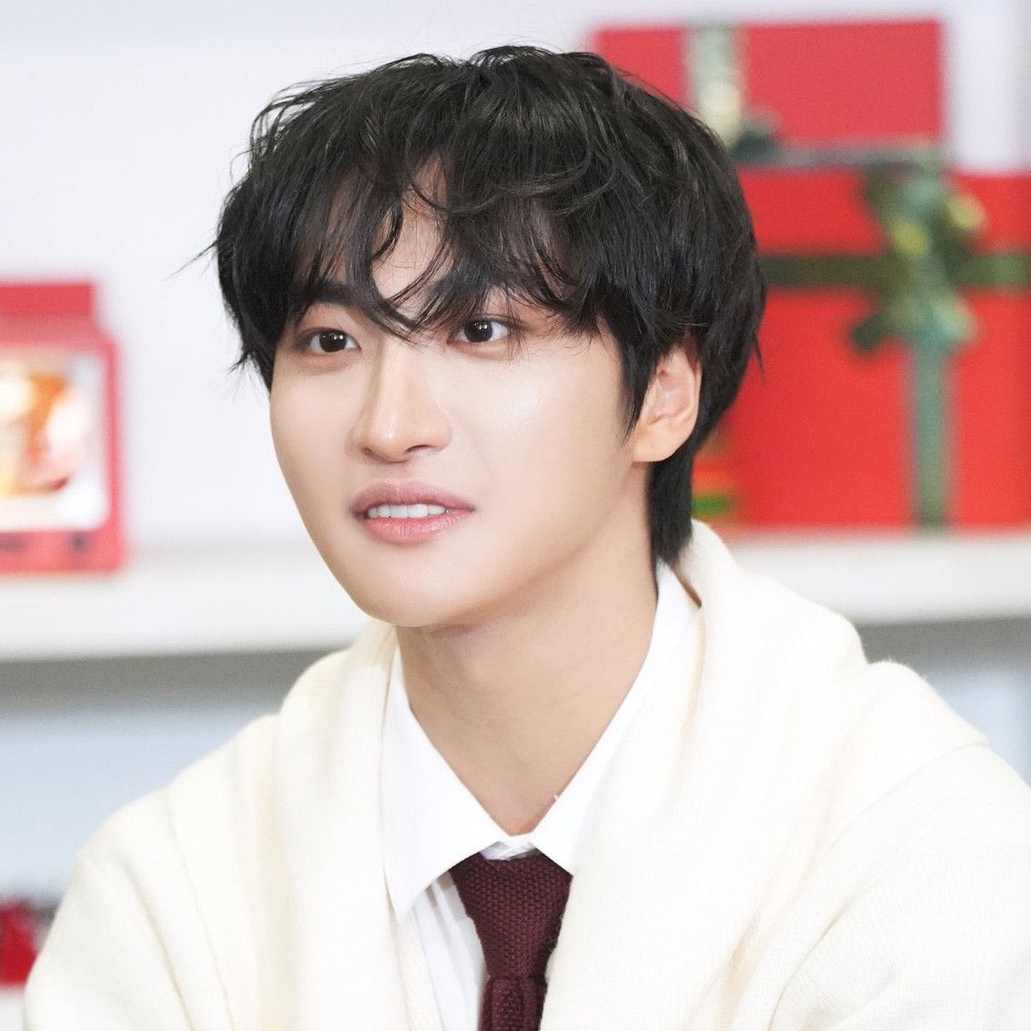 Recent activity shot of Seonghwa (ATEEZ)