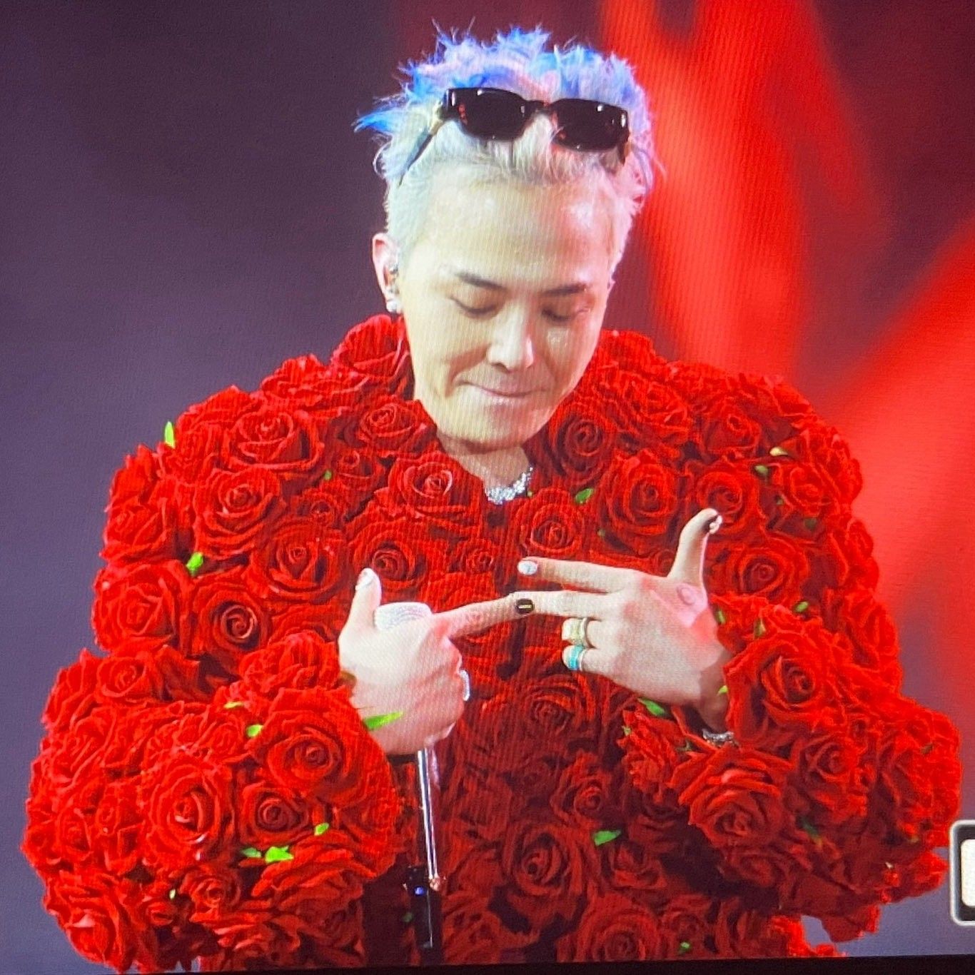 Behind-the-scenes cut of G-DRAGON (BIGBANG)
