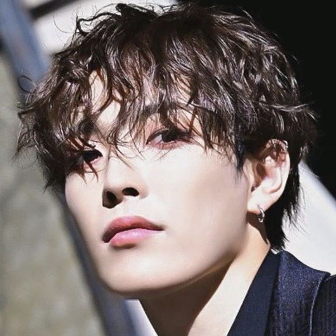 A moment captured by Hongjoong (ATEEZ)'s fan
