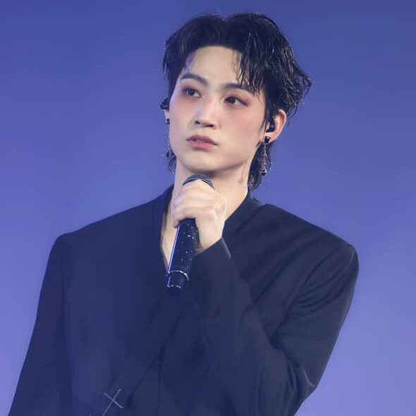 JAY B (GOT7)的最新照片