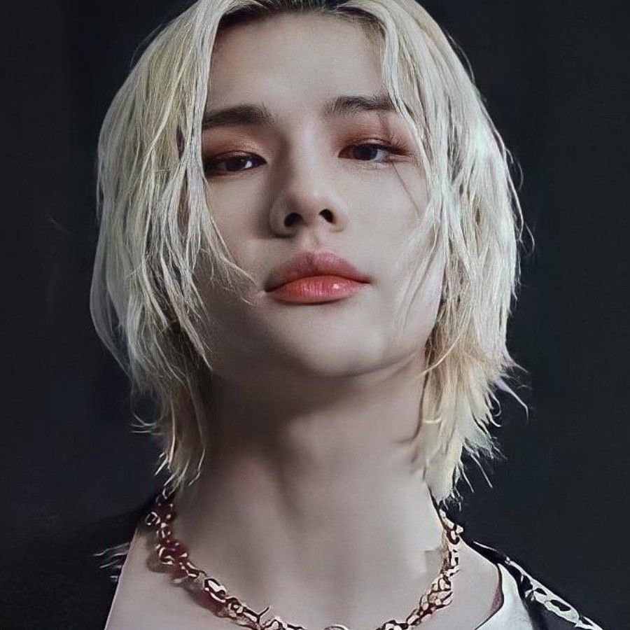 Behind-the-scenes cut of Hyunjin (Stray Kids)
