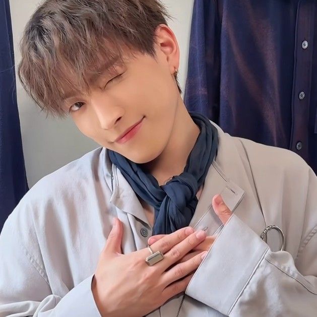 Latest photo of Hongjoong (ATEEZ)