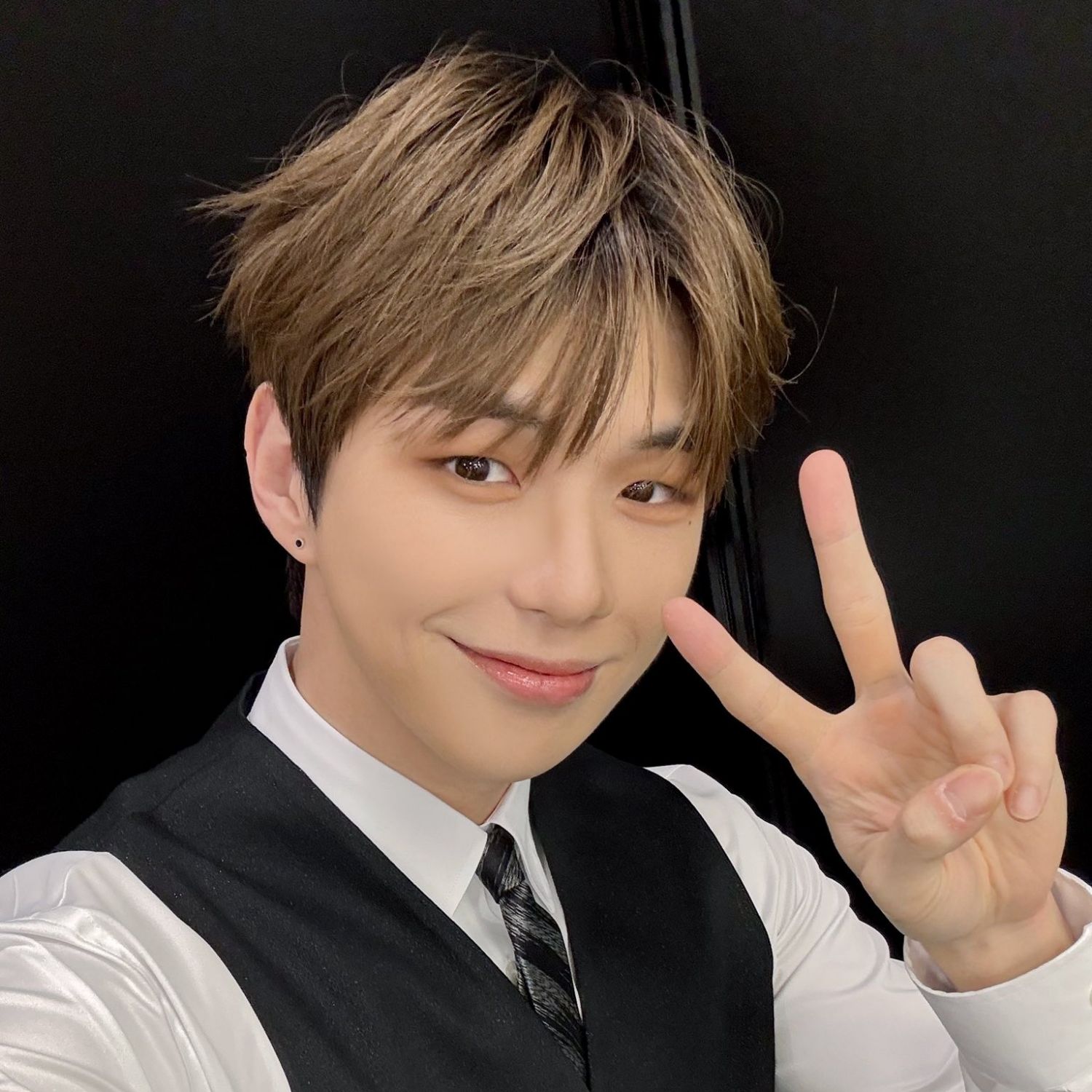 姜丹尼尔的最新照片