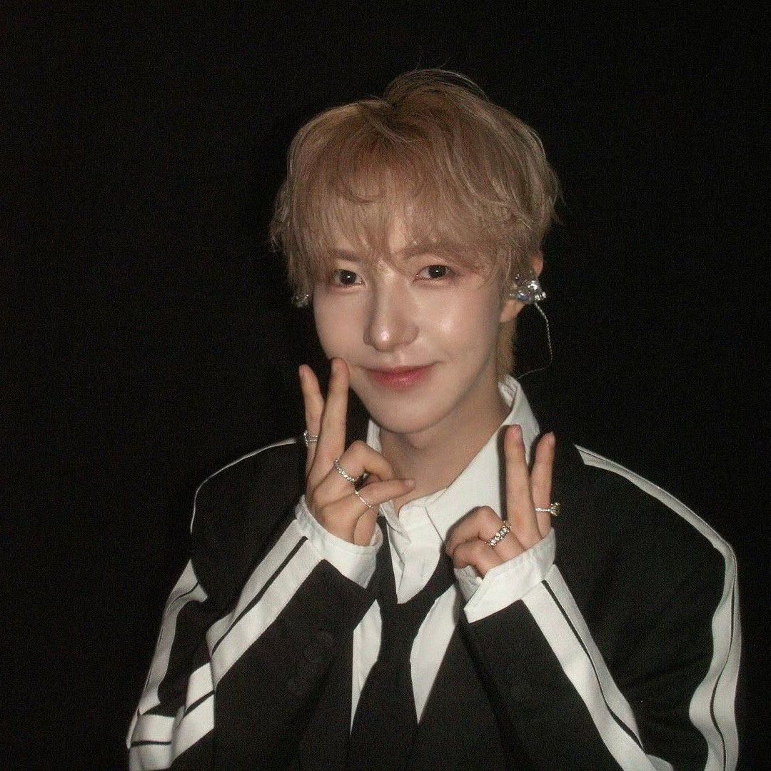 Recent activity shot of Renjun (NCT DREAM)