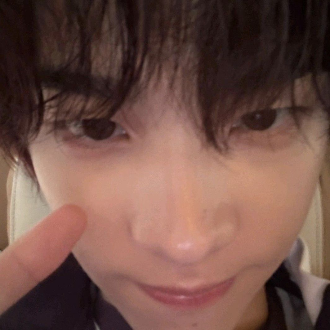 シニュ (TWS)の最新写真