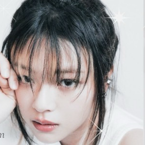 Latest photo of Jeongyeon (TWICE)