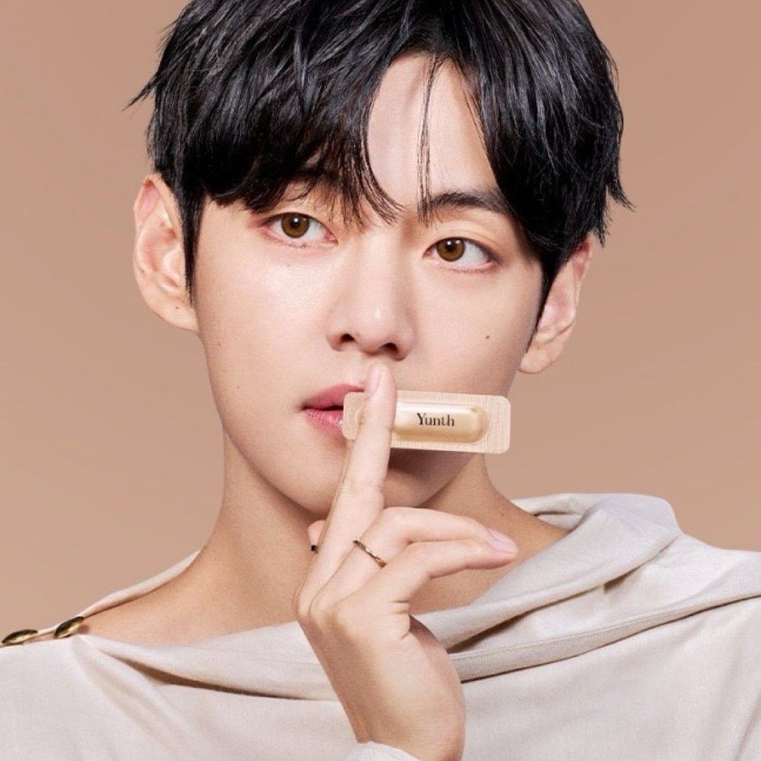 V (BTS)の最新写真