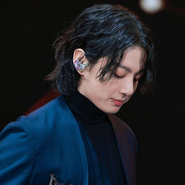 Momen yang diabadikan oleh penggemar Jungkook (BTS)