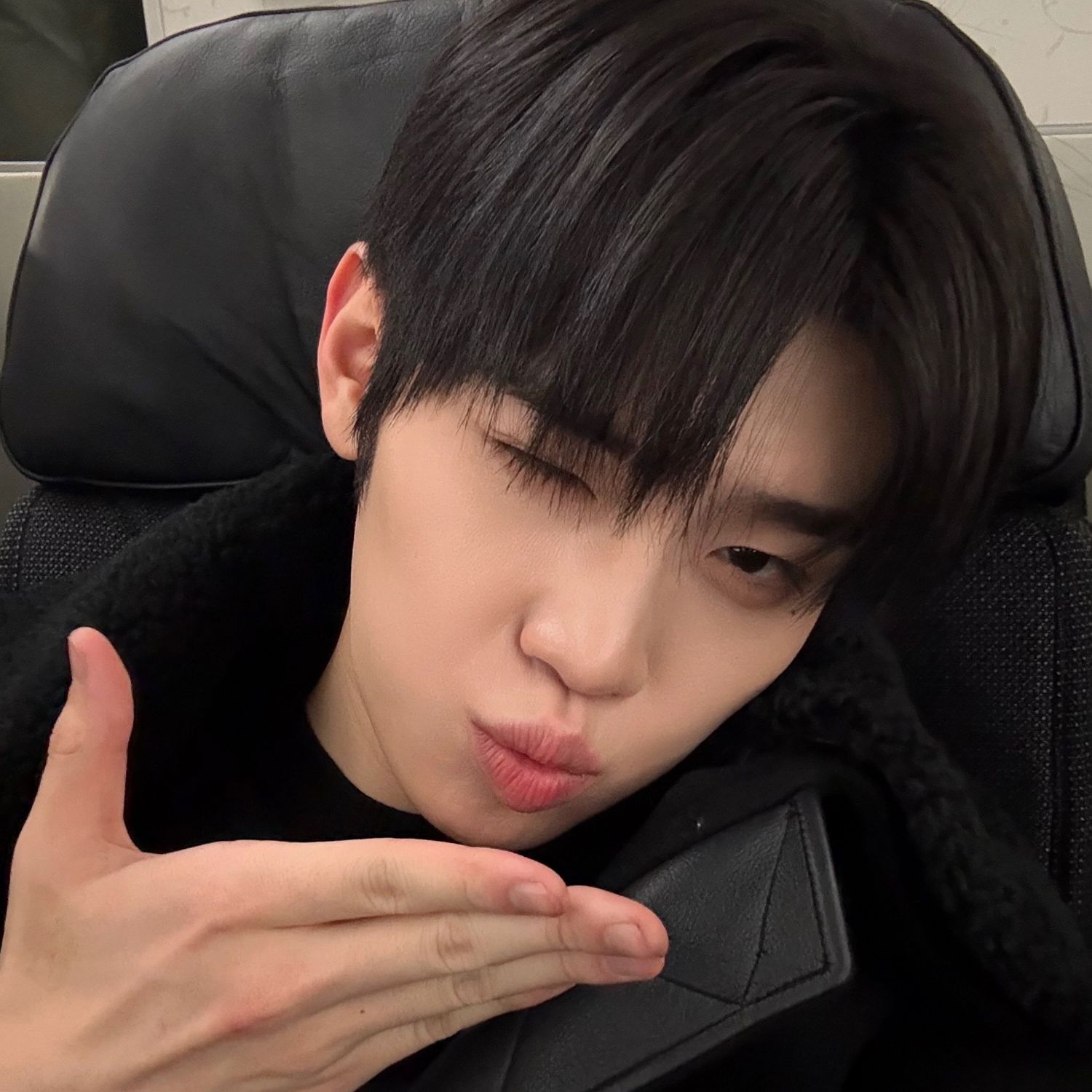 金泰來 (ZEROBASEONE)的最新照片