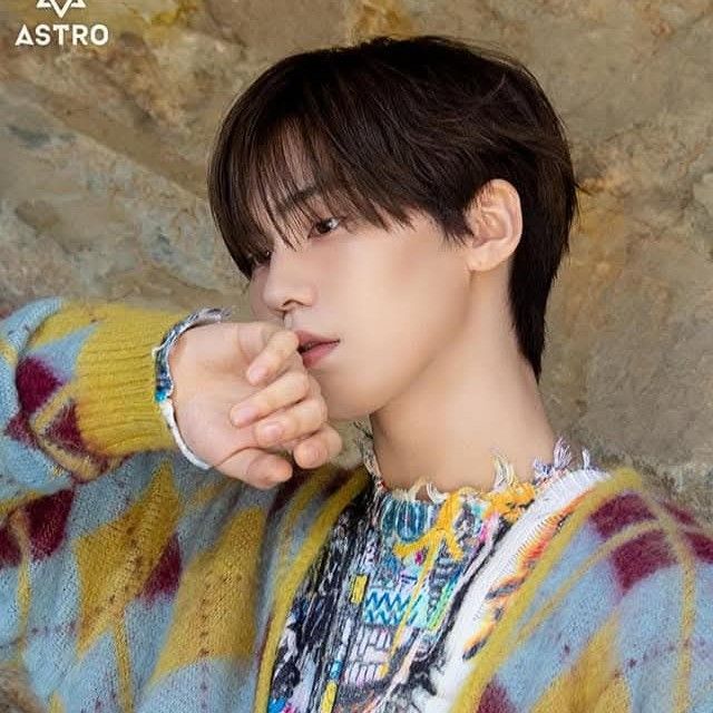 A moment captured by Rocky's fan