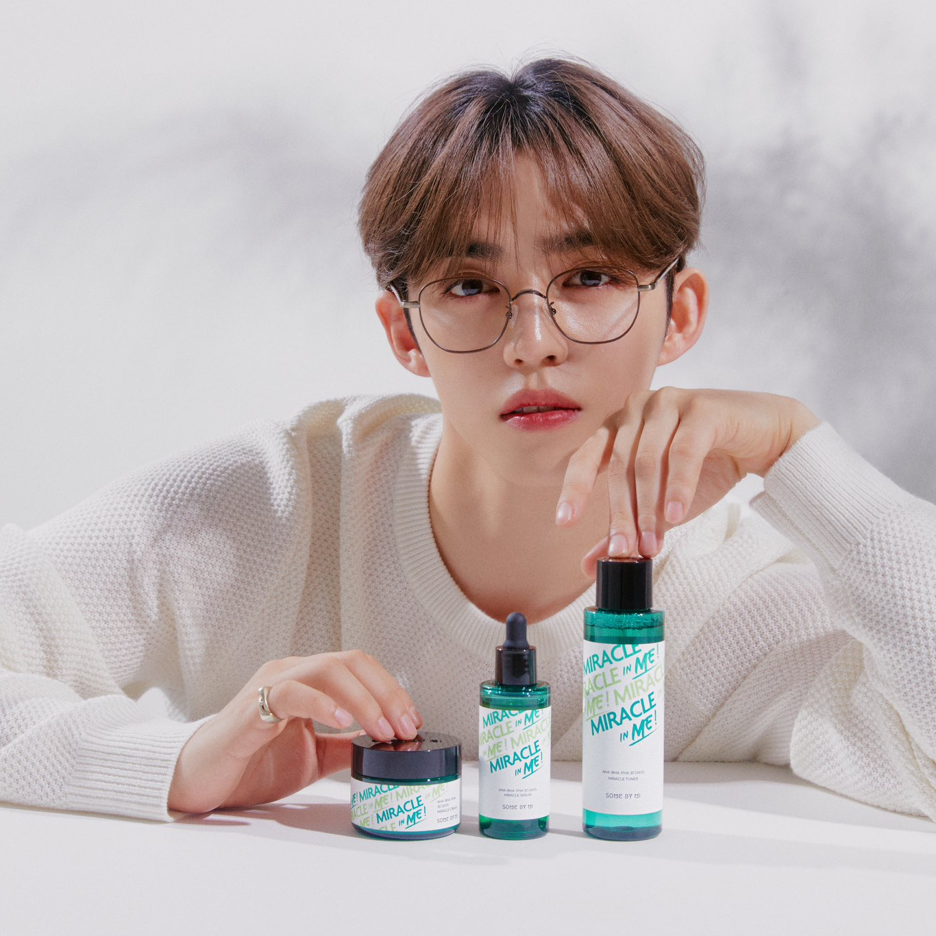 Recent activity shot of S.Coups (SEVENTEEN)
