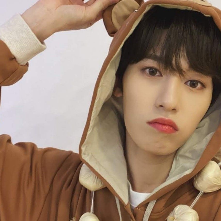 A moment captured by Keonhee (ONEUS)'s fan