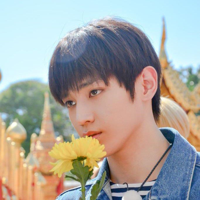 A moment captured by NCT 127's fan