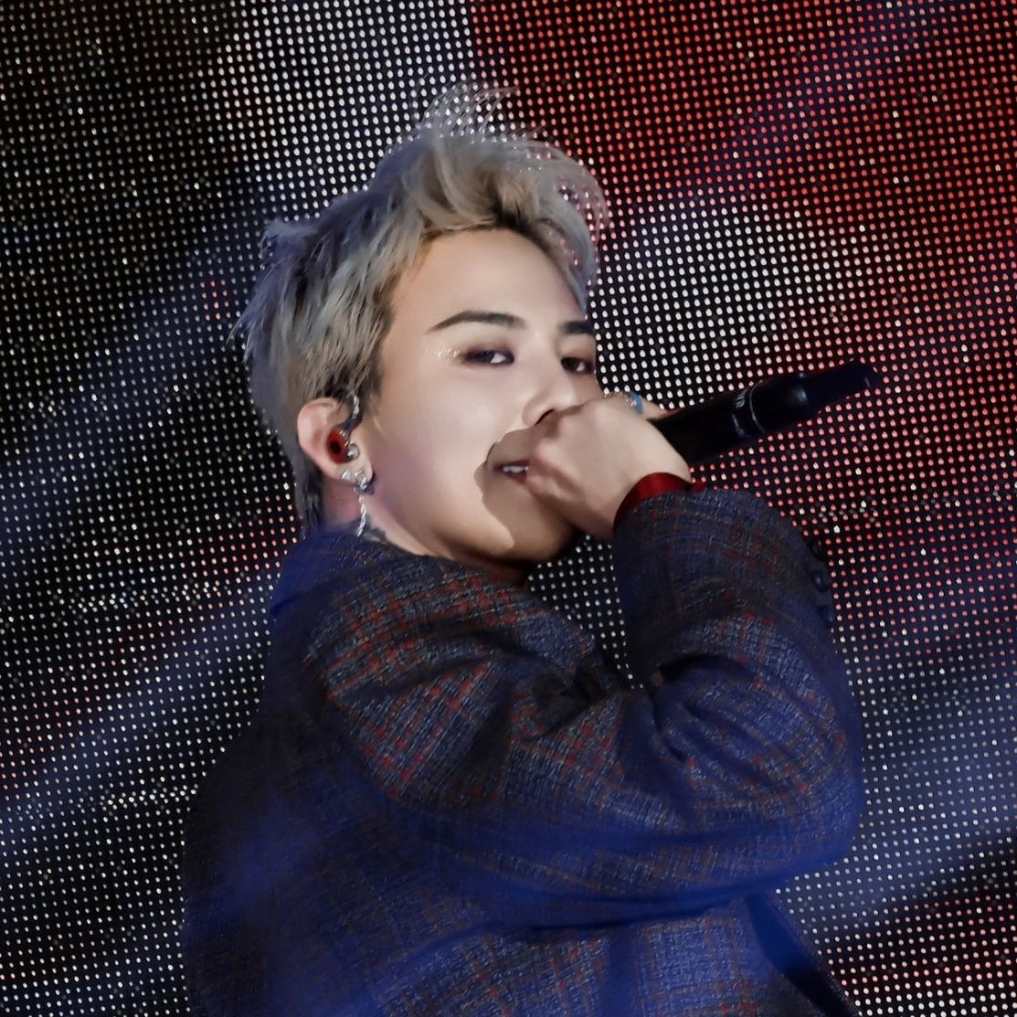 Behind-the-scenes cut of G-DRAGON (BIGBANG)