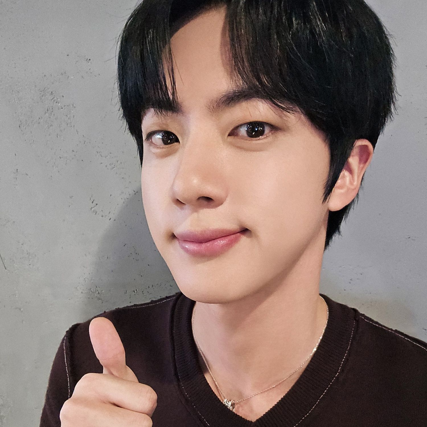 Foto terbaru Jin (BTS)