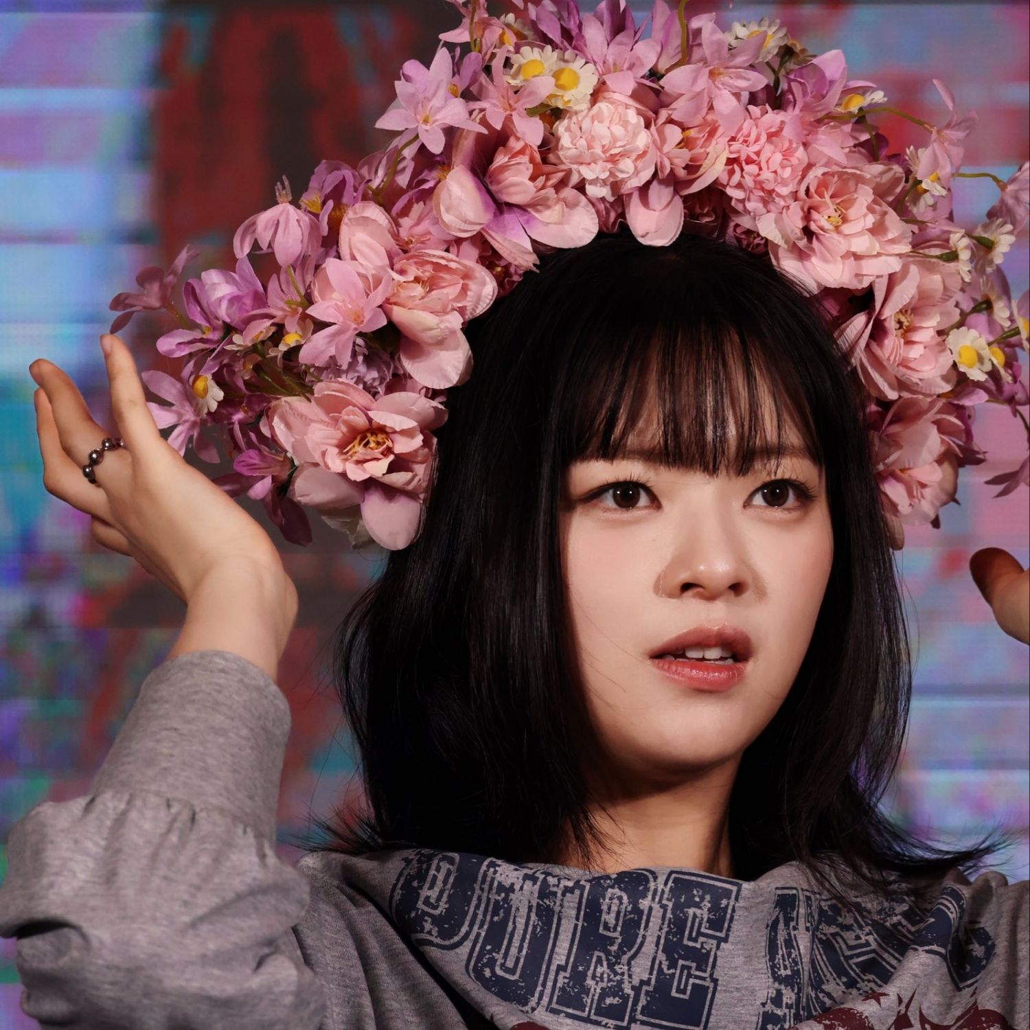 Recent activity shot of Jeongyeon (TWICE)