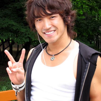 Latest photo of Lee Minwoo (SHINHWA)