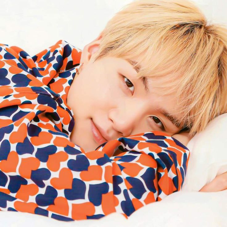 Latest photo of SUGA (BTS)