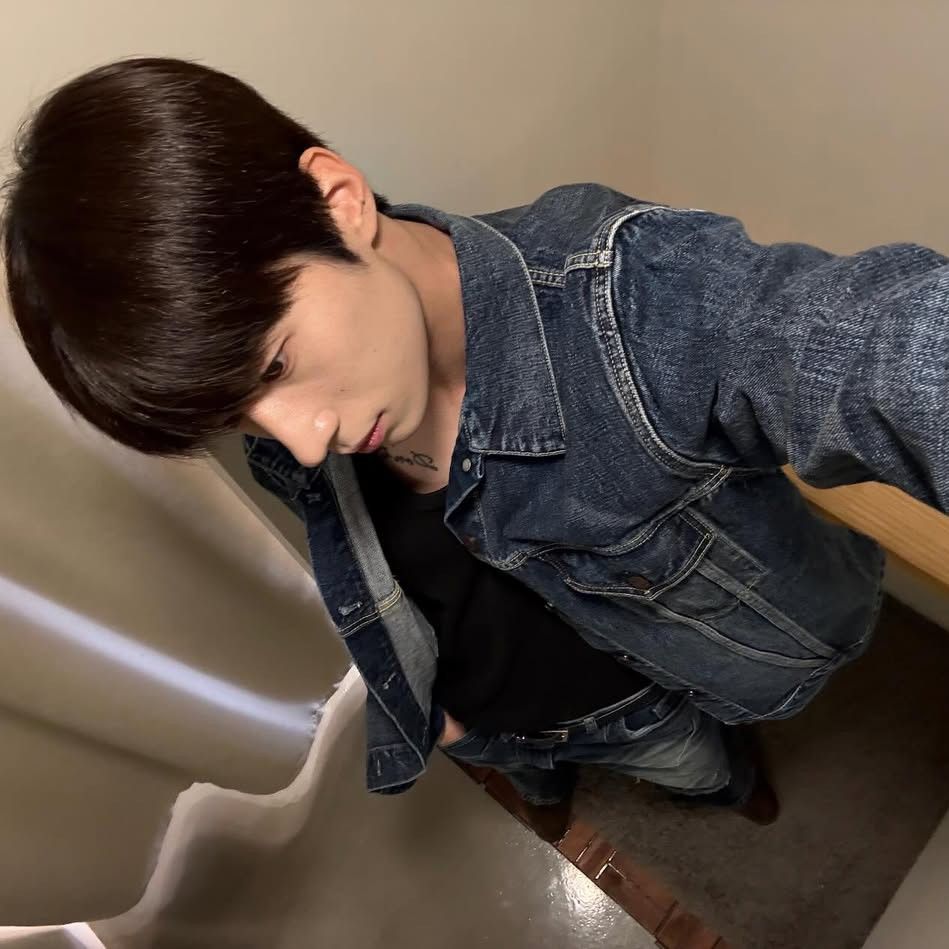 Latest photo of Han Seungwoo