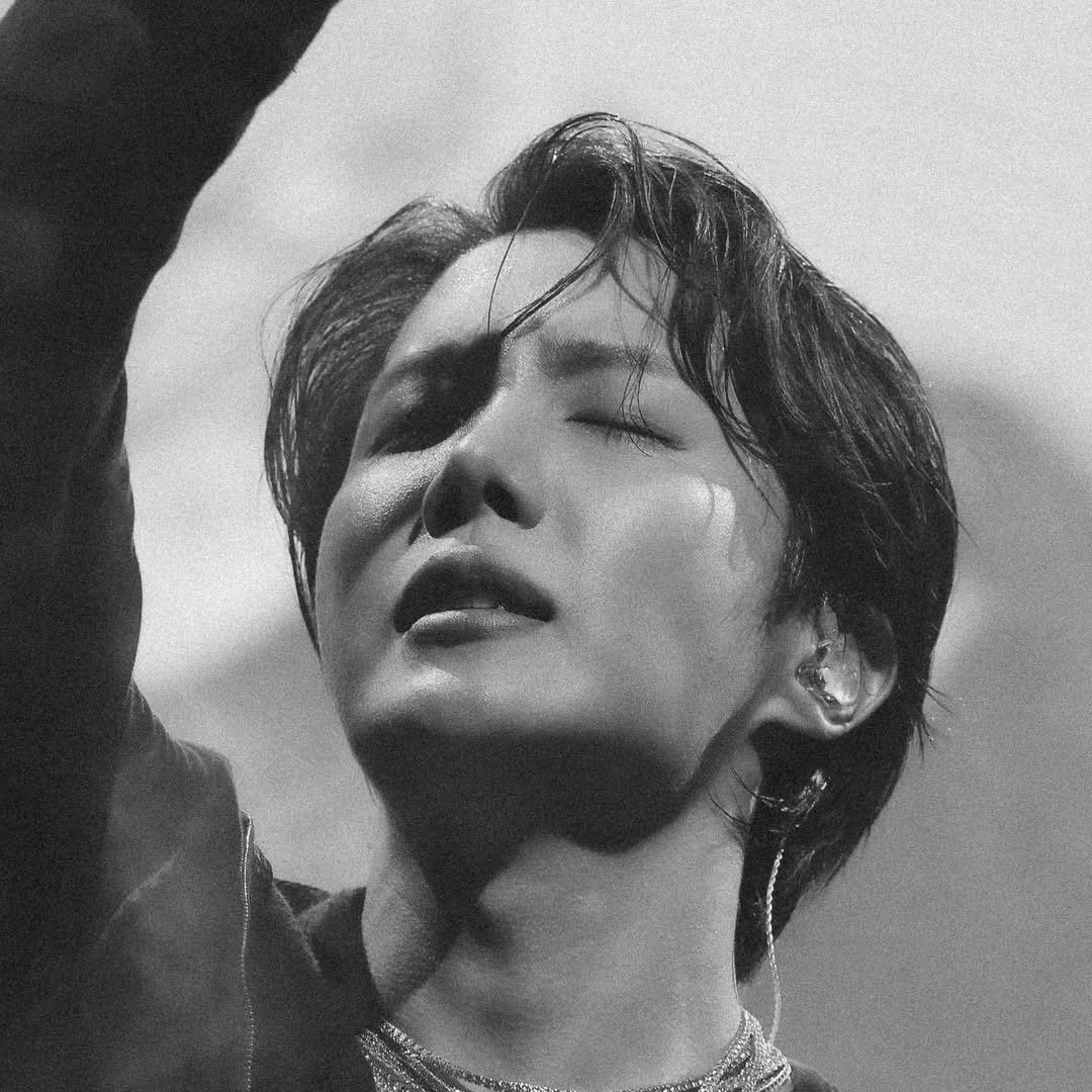 제이홉 (방탄소년단)의 비하인드 컷