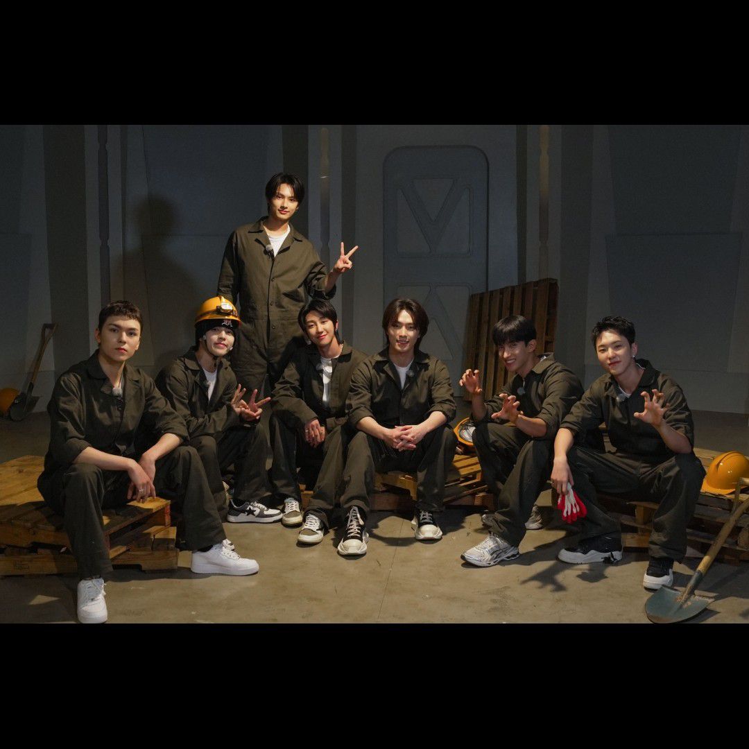 Recent activity shot of SEVENTEEN