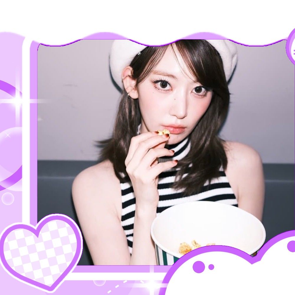 Latest photo of Sakura (LE SSERAFIM)