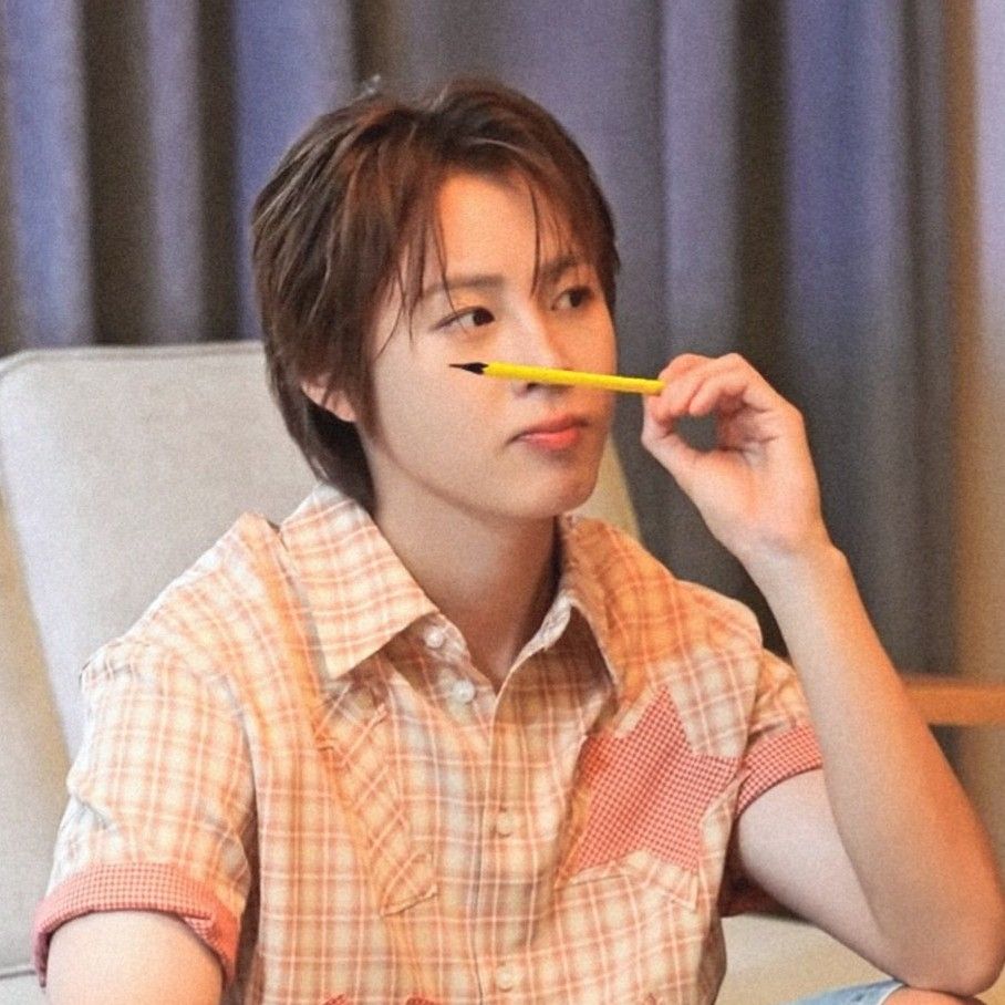 Latest photo of Ha Sungwoon