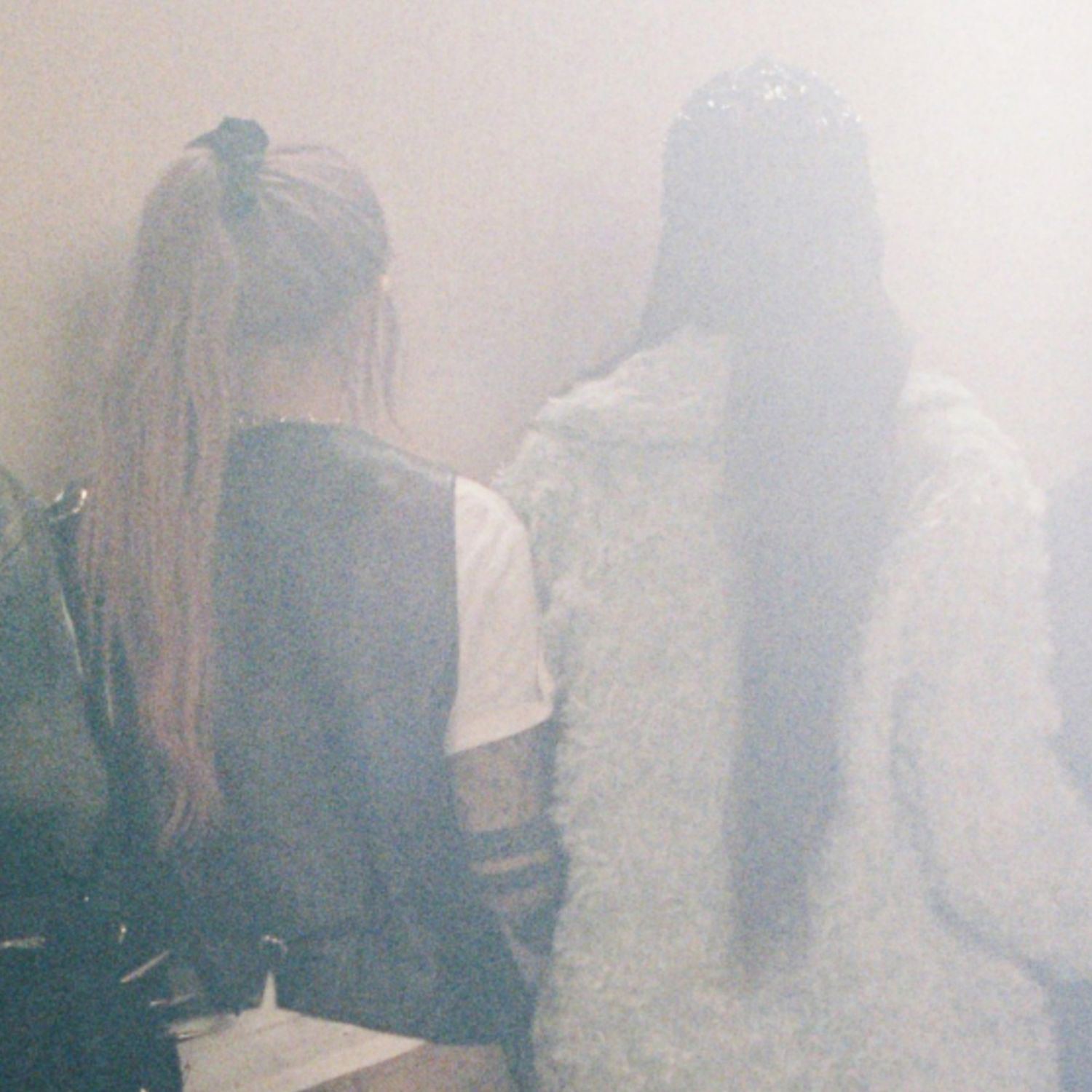 A moment captured by IVE's fan