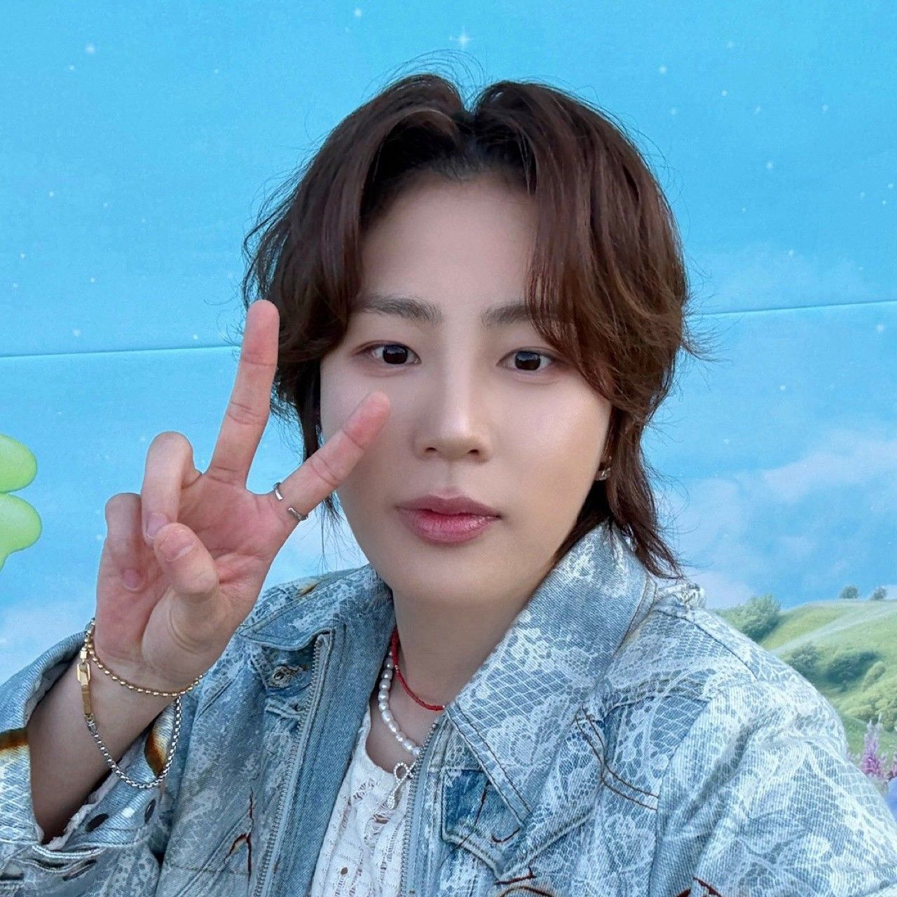 Recent activity shot of Ha Sungwoon