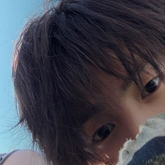 A moment captured by Juhoon (CORTIS)'s fan